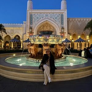 Meet your Posher, Geneva